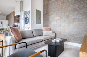Cherry Creek 2br w wd roof lounge nr mall DEN-298